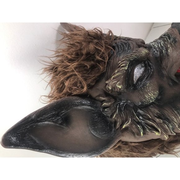 Scary Werewolf Mask Full Head Mask Adult Size Latex Face With Brown Fur Fangs - Picture 7 of 12